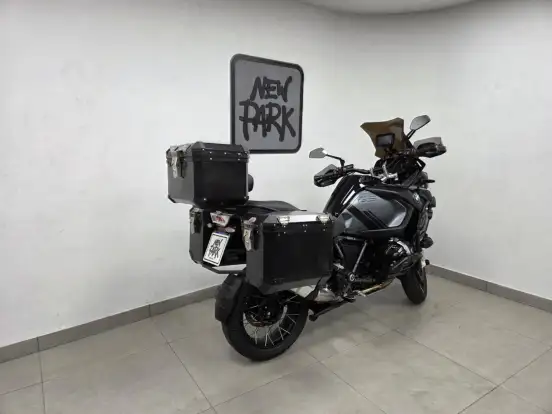 BMW-R 1250 GS ADVENTURE TRIPLE BLACK BMW-R 1250 GS ADVENTURE TRIPLE BLACK-2023