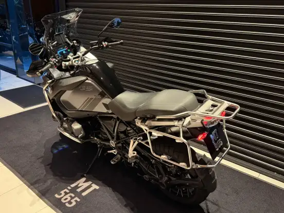 BMW-R 1250 GS ADVENTURE BMW-R 1250 GS ADVENTURE-2023