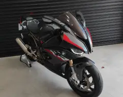 BMW S 1000 RR BMW S 1000 RR