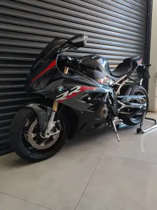 BMW-S 1000 RR-2022