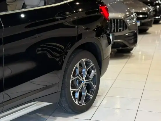 BMW-X1-2020