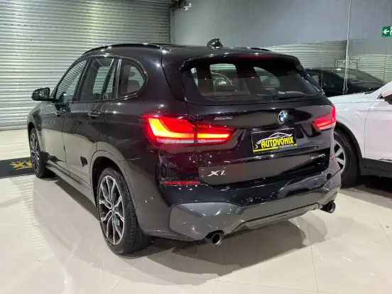 BMW-X1-2.0 16V TURBO ACTIVEFLEX SDRIVE20I M SPORT 4P AUTOMÁTICO BMW-X1-2022