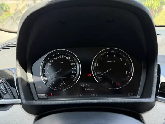 BMW-X1-2.0 16V TURBO ACTIVEFLEX SDRIVE20I X-LINE 4P AUTOMÁTICO BMW-X1-2022