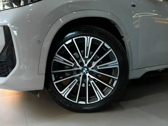 BMW-X1-2.0 16V TURBO GASOLINA SDRIVE20I M SPORT STEPTRONIC BMW-X1-2024