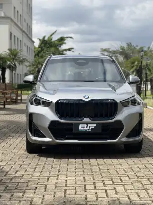 BMW-X1-2023