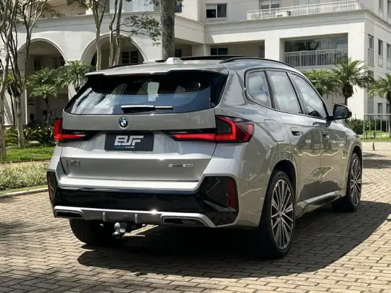 BMW-X1-2.0 16V TURBO GASOLINA SDRIVE20I M SPORT STEPTRONIC BMW-X1-2023