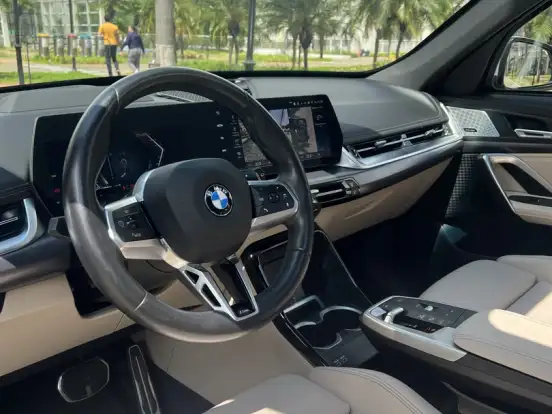 BMW-X1-2.0 16V TURBO GASOLINA SDRIVE20I M SPORT STEPTRONIC BMW-X1-2023