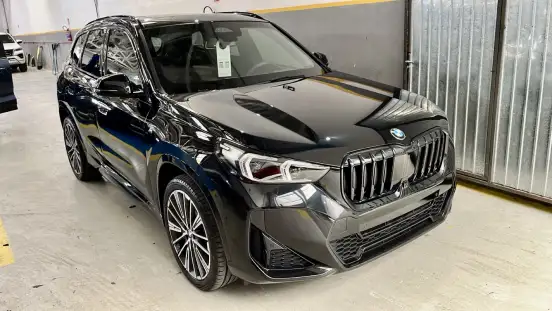 BMW-X1-2024