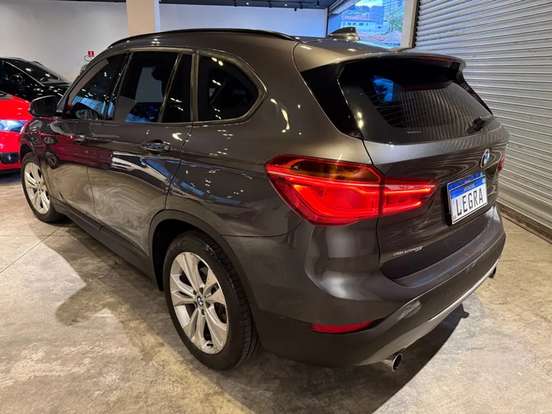 BMW-X1-2016
