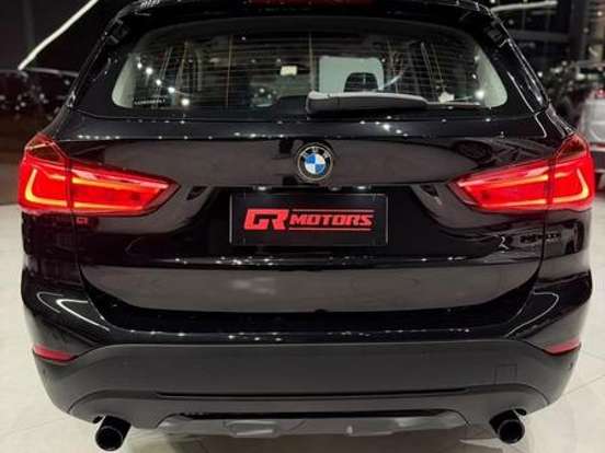 BMW-X1-2.0 16V TURBO ACTIVEFLEX SDRIVE20I X-LINE 4P AUTOMÁTICO BMW-X1-2018