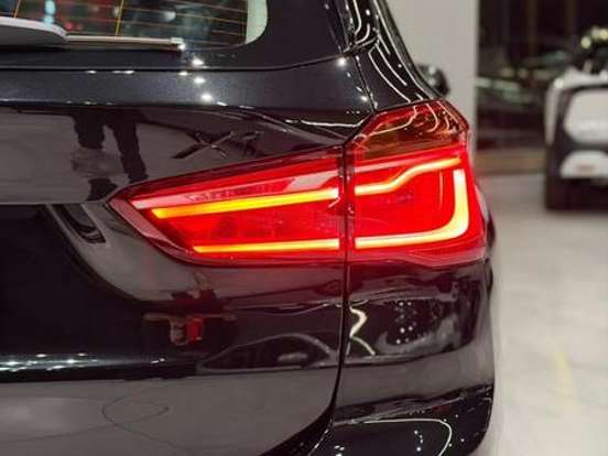 BMW-X1-2.0 16V TURBO ACTIVEFLEX SDRIVE20I X-LINE 4P AUTOMÁTICO BMW-X1-2018