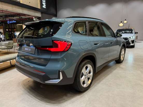 BMW-X1-2.0 16V TURBO GASOLINA SDRIVE20I GP STEPTRONIC BMW-X1-2026