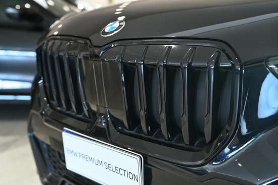 BMW-X1-2025
