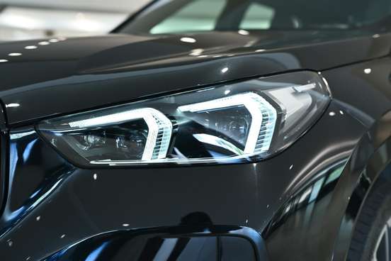 BMW-X1-2025