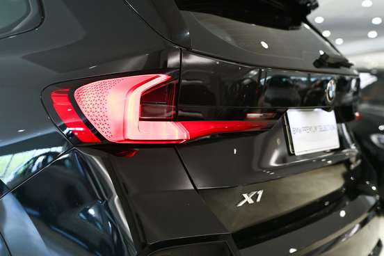 BMW-X1-2025