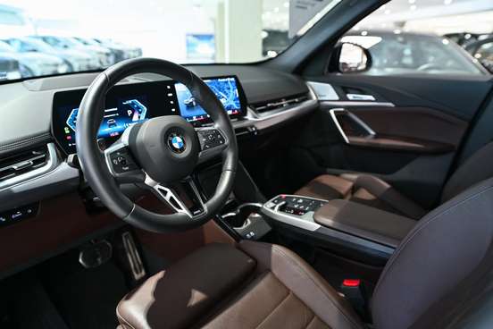 BMW-X1-2025