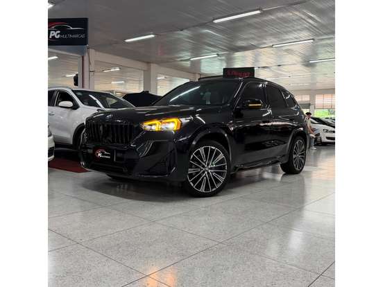 BMW-X1-2024