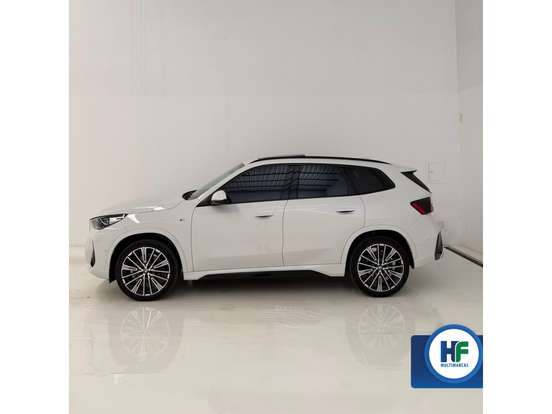 BMW-X1-2023