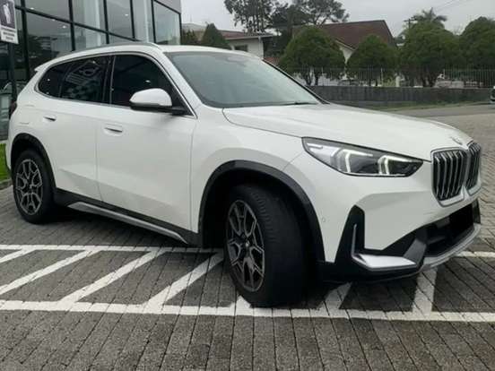 BMW-X1-2025