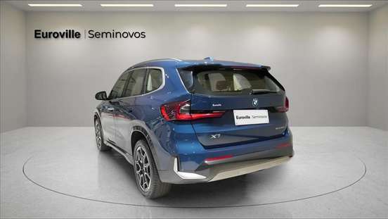BMW-X1-2023