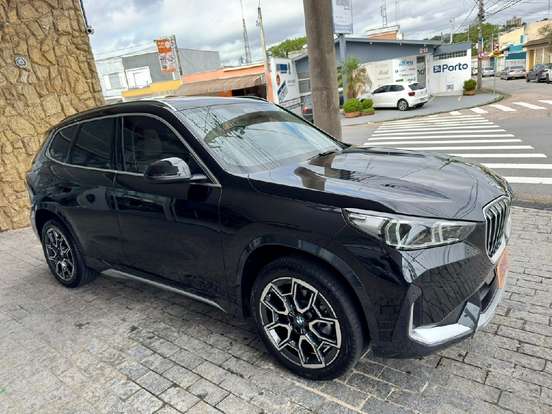BMW-X1-2.0 16V TURBO GASOLINA SDRIVE20I X-LINE STEPTRONIC BMW-X1-2024