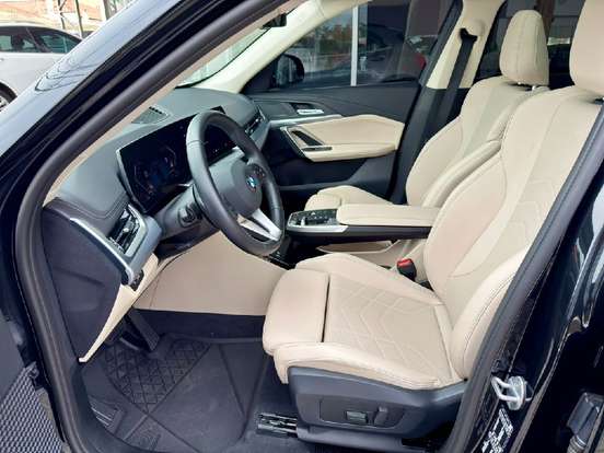 BMW-X1-2024