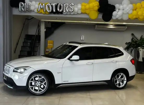 BMW-X1-3.0 24V GASOLINA XDRIVE28I 4P AUTOMÁTICO BMW-X1-2010