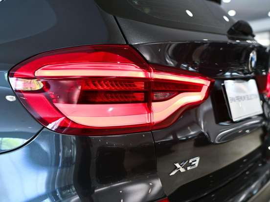 BMW-X3-2020