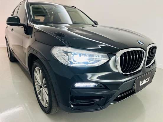 BMW-X3-2021