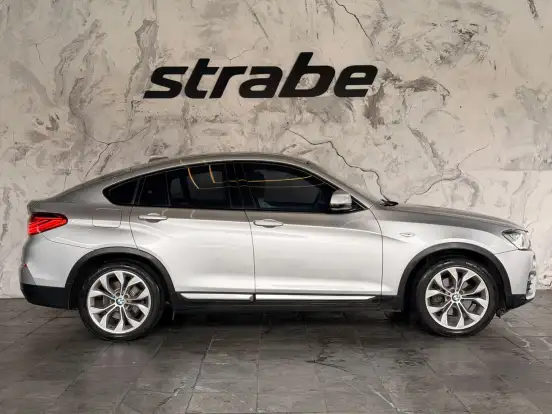 BMW-X4-2017