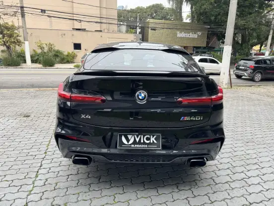 BMW-X4-2020