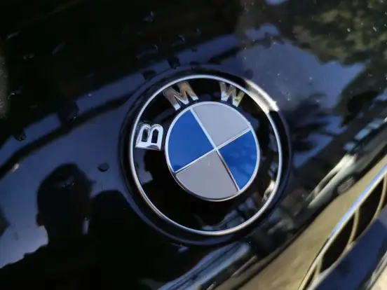 BMW-X5-2005