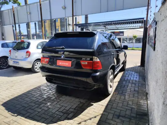 BMW-X5-2005
