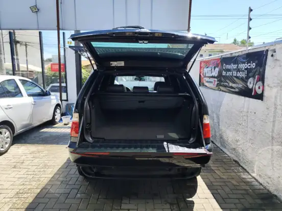 BMW-X5-2005