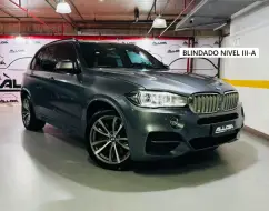 BMW X5 3.0 4X4 M50D I6 TURBO DIESEL 4P AUTOMÁTICO BMW X5 3.0 4X4 M50D I6 TURBO DIESEL 4P AUTOMÁTICO