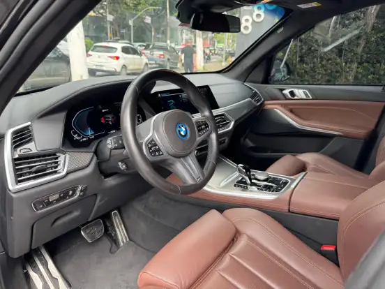 BMW-X5-3.0 I6 TURBO HÍBRIDO XDRIVE45E M SPORT AUTOMÁTICO BMW-X5-2022