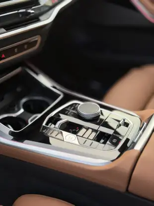BMW-X5-2025