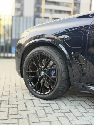 BMW-X5-2025
