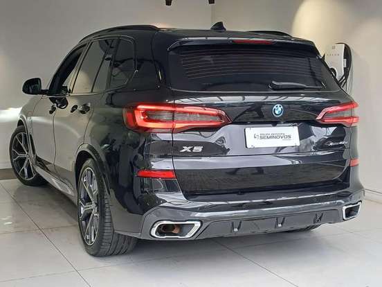 BMW-X5-3.0 I6 TURBO HÍBRIDO XDRIVE45E M SPORT AUTOMÁTICO BMW-X5-2022