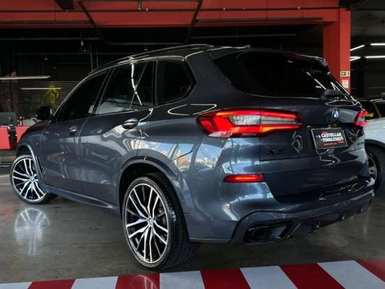 BMW-X5-2019