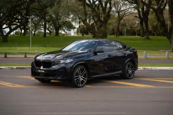 BMW-X6-2023