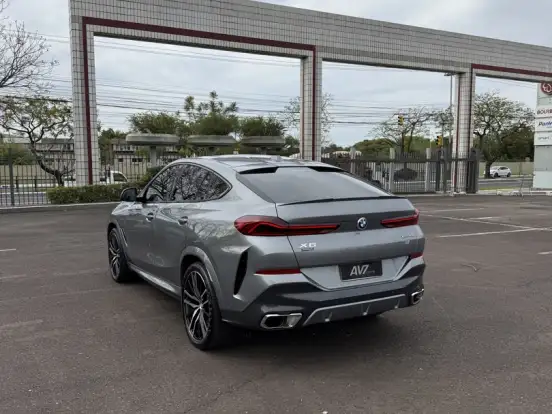 BMW-X6-3.0 TWINPOWER GASOLINA XDRIVE40I M SPORT AUTOMÁTICO BMW-X6-2024
