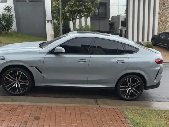 BMW-X6-3.0 TWINPOWER GASOLINA XDRIVE40I M SPORT AUTOMÁTICO BMW-X6-2025