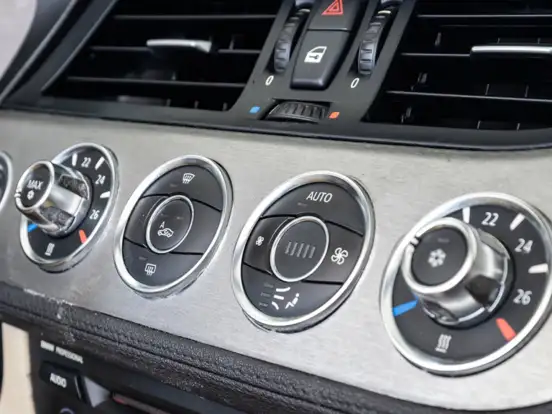 BMW-Z4-2.0 16V TURBO GASOLINA SDRIVE20I AUTOMÁTICO BMW-Z4-2012