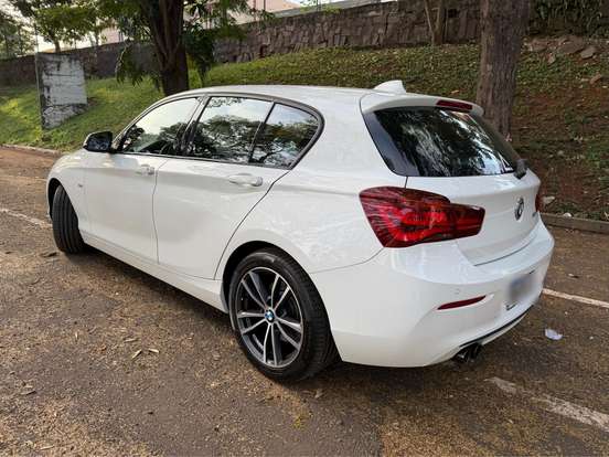 BMW-120i-2.0 16V GASOLINA SPORT GP 4P AUTOMÁTICO BMW-120i-2018