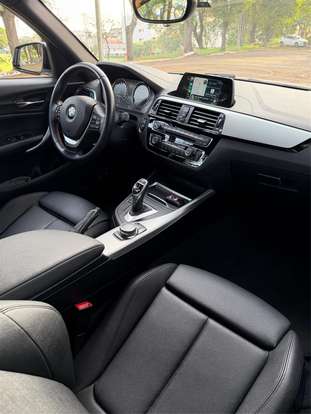 BMW-120i-2018