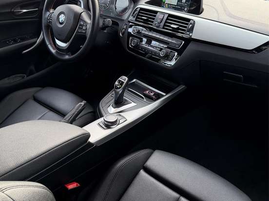 BMW-120i-2.0 16V GASOLINA SPORT GP 4P AUTOMÁTICO BMW-120i-2018