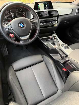 BMW-120i-2018