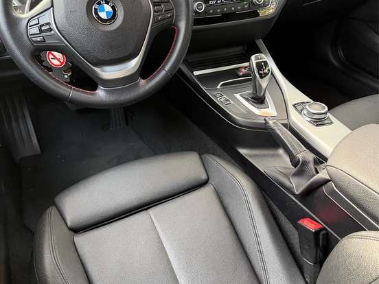 BMW-120i-2.0 16V GASOLINA SPORT GP 4P AUTOMÁTICO BMW-120i-2018
