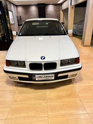 BMW-318Ti-1995